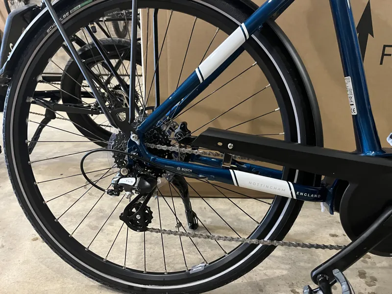 Raleigh Felix 54cm Bosch 300WH ebike L    18 miles only-1